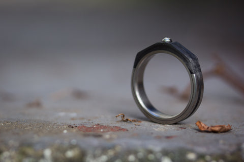 Anillo de Titanio y Fibra de Carbono (00322_4S)