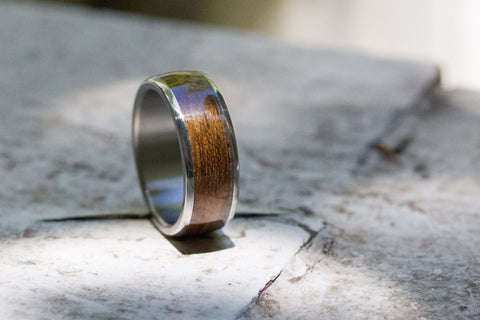 Anillo de Titanio y Madera (00526_8N)