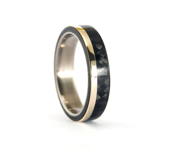 Alianzas de Titanio y Oro18k con Fibra de Carbono (00520_7N5N)