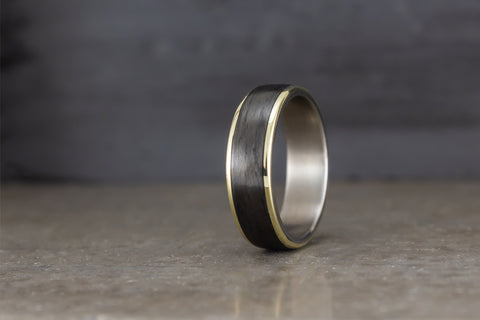 Anillo de Titanio, Fibra de Carbono y Oro (04900_7N)