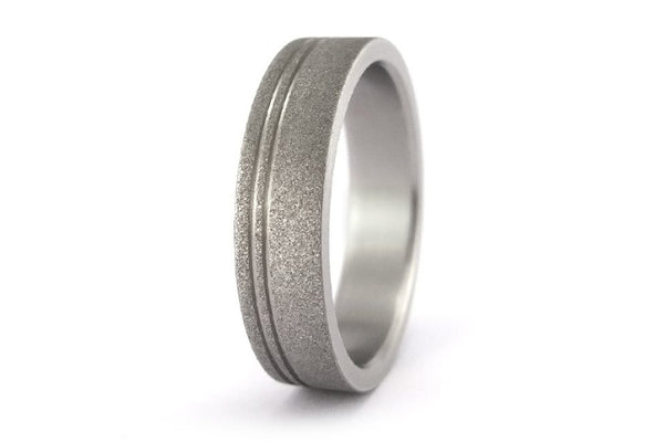Anillo Titanio arenado y lineas pulidas (00013_7N)