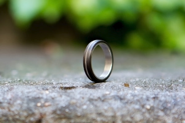 Anillo de Titanio y Fibra de Carbono (00304_4N)