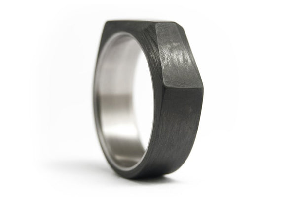 Anillo de Titanio y Fibra de Carbono (00319_7N)