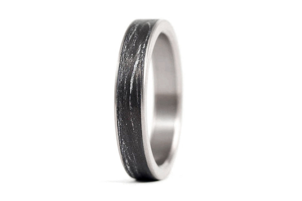 Anillo de Titanio y Fibra de Carbono marmolado  (00338_4N)
