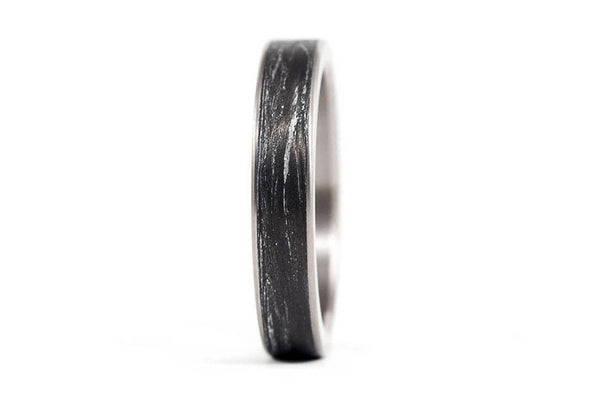 Anillo de Titanio y Fibra de Carbono marmolado  (00338_4N)