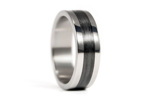 Anillo de Titanio pulido y Fibra de Carbono (00347_7N)