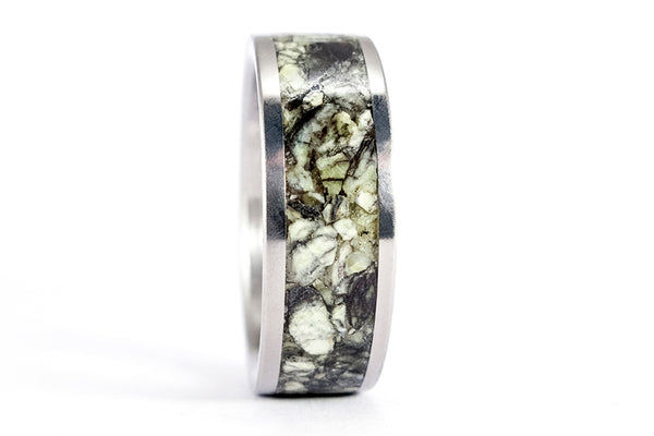 Anillo de Titanio y Piedras semi preciosas Serpentina Bandeada (03229_7N)