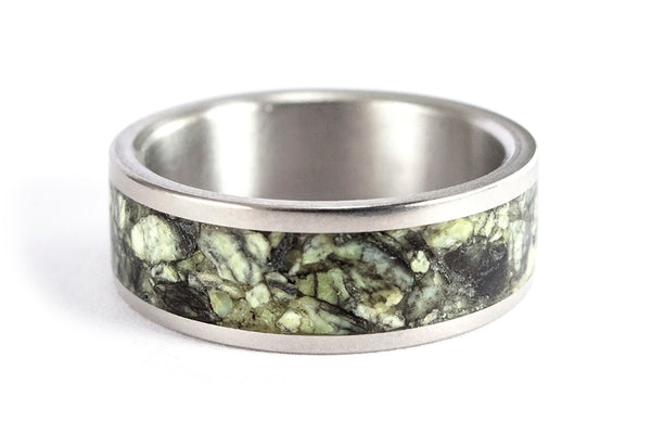 Anillo de Titanio y Piedras semi preciosas Serpentina Bandeada (03229_7N)