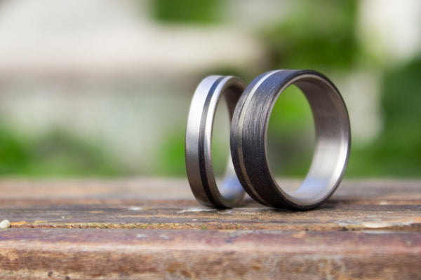 Set of two carbon fiber & titanium wedding bands. Modern black rings. (00321) - Rosler Rings
